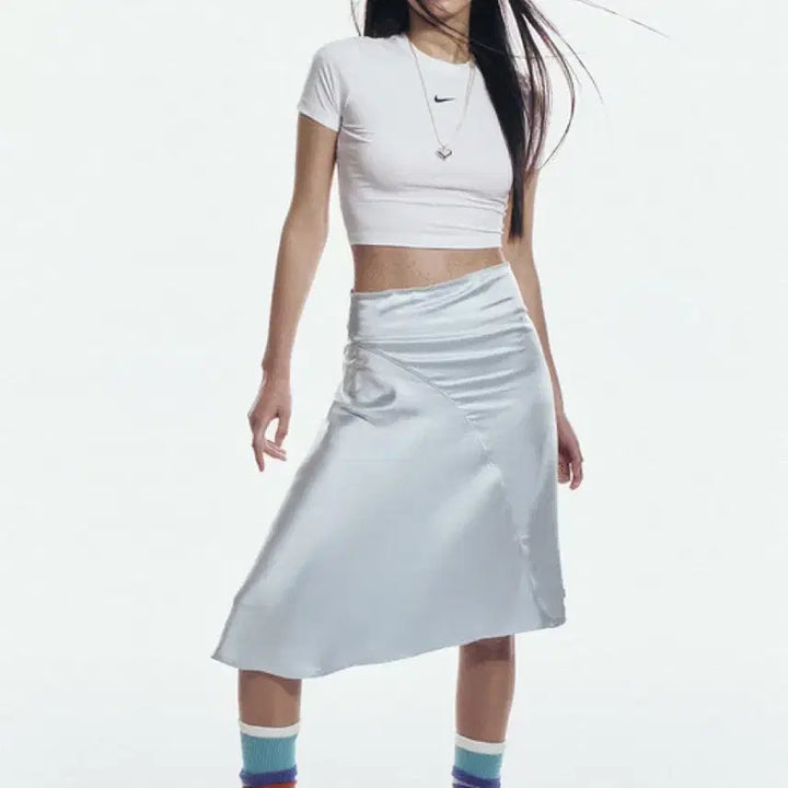 [BUNJANG] Nike White Cropped T-Shirt FB2874-100 / [정품/새상품] 나이키 화이트크롭 티셔츠 fb2874-100