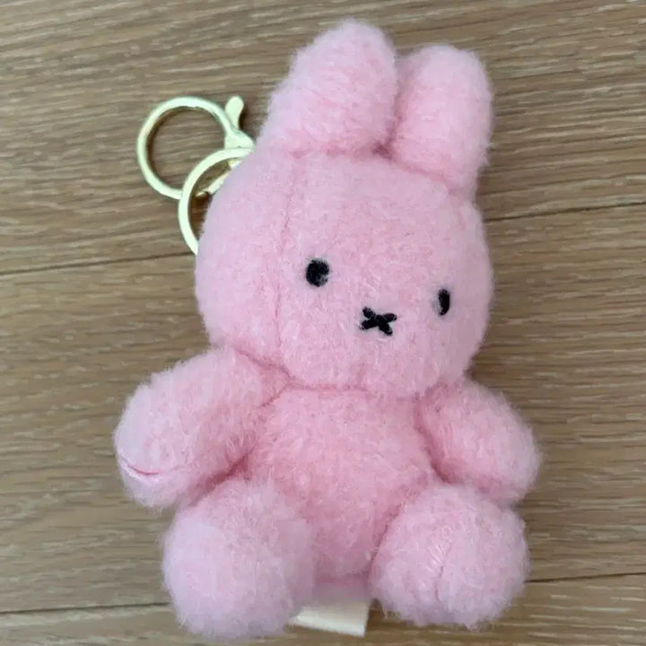 [BUNJANG] Miffy Creamy Doll Keyring / 메가박스 미피 크리미 인형 키링