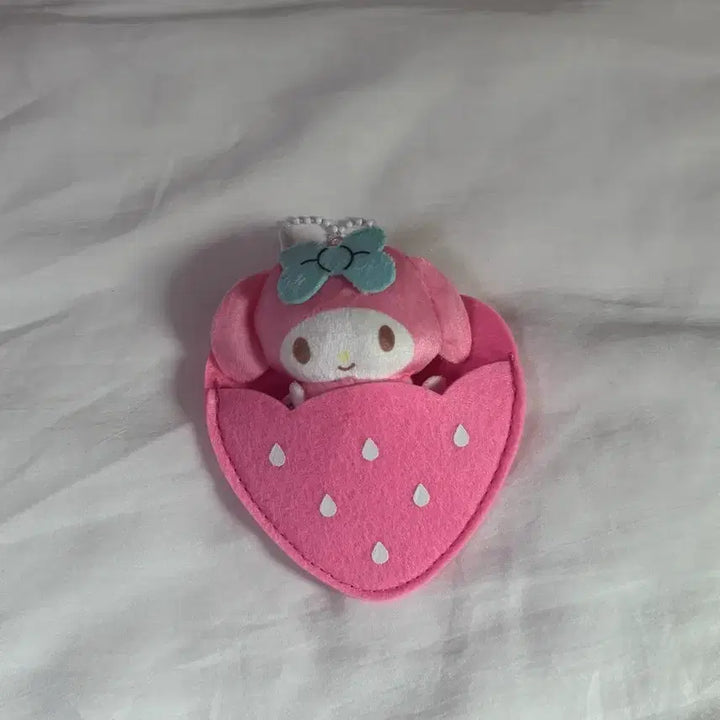 [BUNJANG] My Melody Strawberry Gachapon Doll House Keyring / 마이멜로디 가챠 딸기 인형집 키링 키홀더