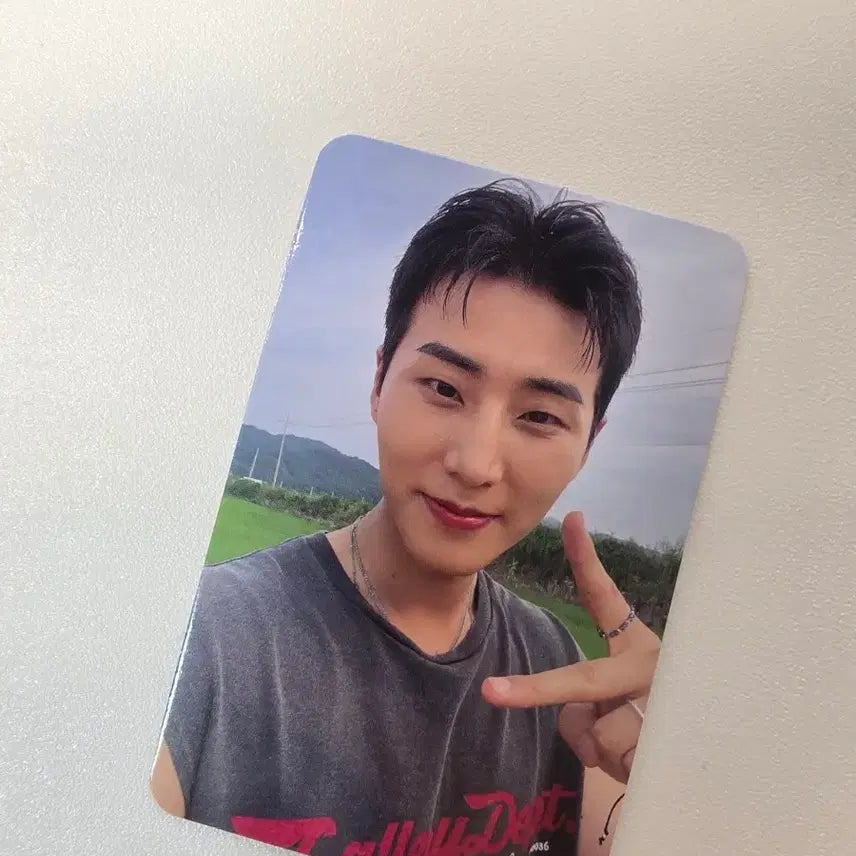 [BUNJANG] DAY6 Young K Solo Let It Beat Aladdin POB Photocard / 데이식스 영케이 포카 솔로 렛윗놋 알라딘 특전