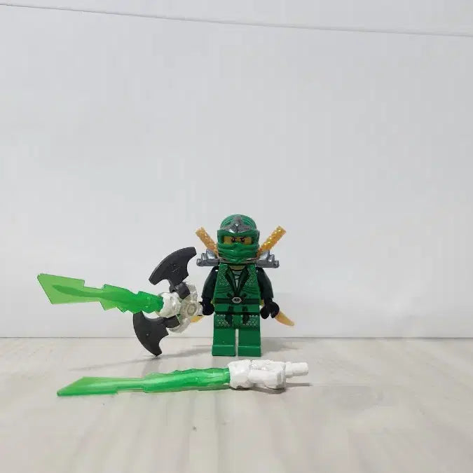 [BUNJANG] LEGO Ninjago Lloyd Figure (Sword Not Included) / [레고] 닌자고 로이드 피규어 (칼 별도)