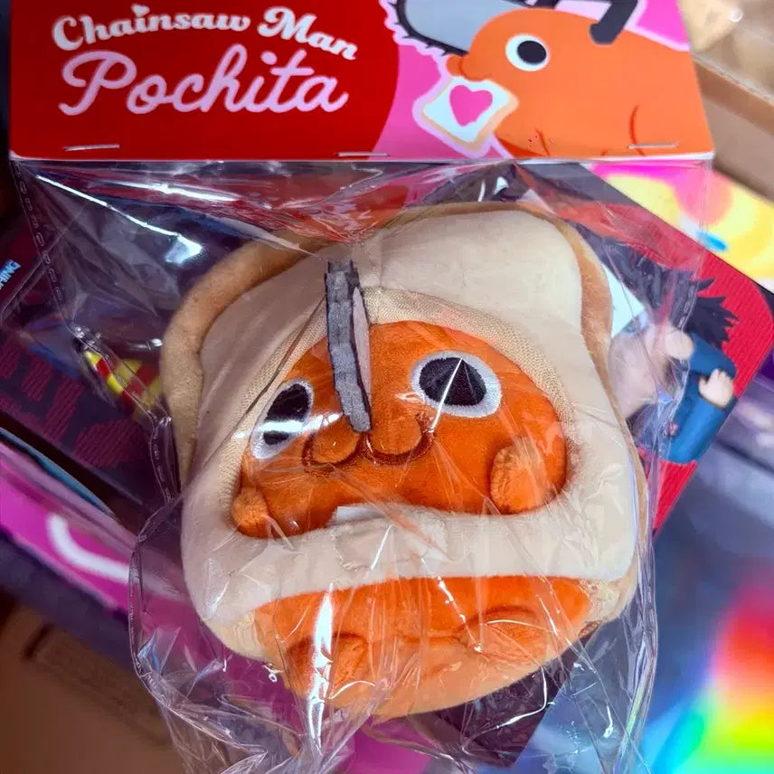 [BUNJANG] Chainsaw Man Pop-up Limited Edition Square Can Badge &amp; Pochita Bread Keychain &amp; Pochita Marker Set / 체인소맨 팝업 사각 캔뱃지&amp; 포치타 식빵 키링&amp; 포치타 메지루시