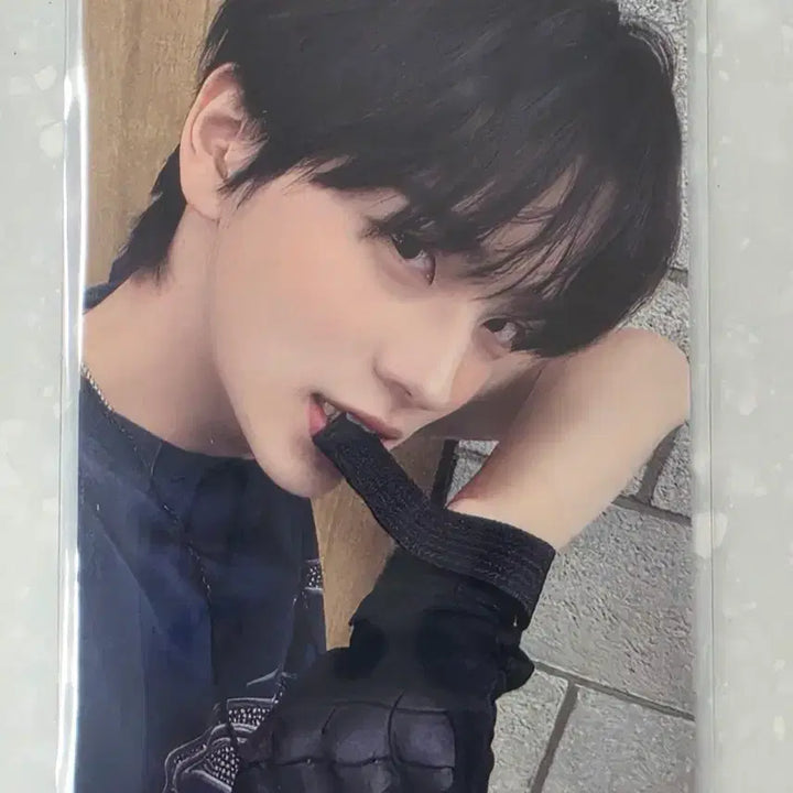 [BUNJANG] TWS Play Hard Shin Yu Photocard / TWS 투어스 Play Hard 이즈위 신유 포카