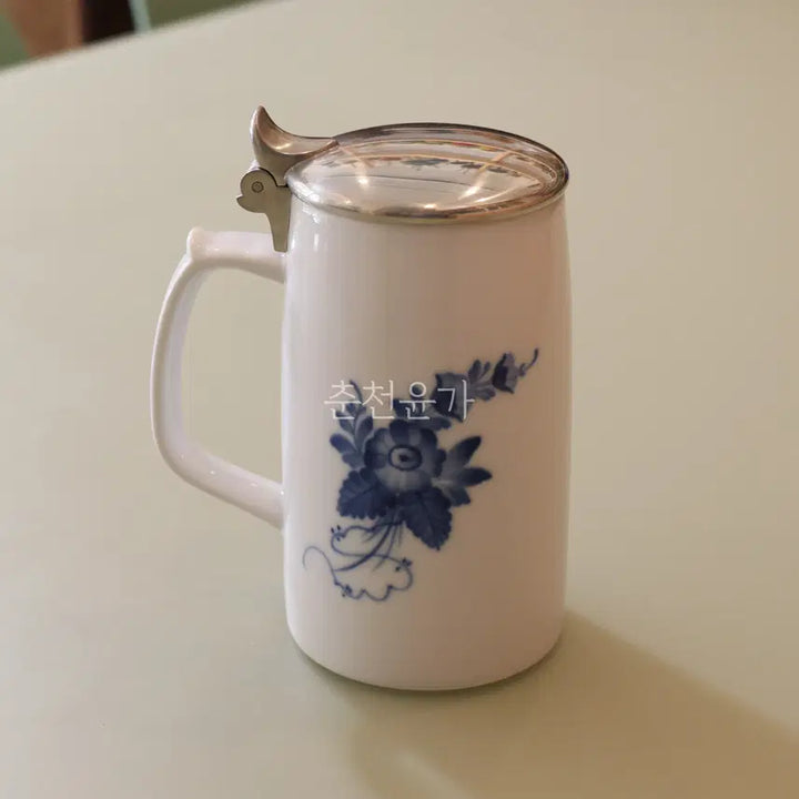[BUNJANG] Royal Copenhagen x Kirin Beer Collaboration 1985 Limited Edition Blue Flower Beer Mug / 로얄코펜하겐 X 기린 비어 콜라보레이션 1985 한정판 레어 블루 플라워