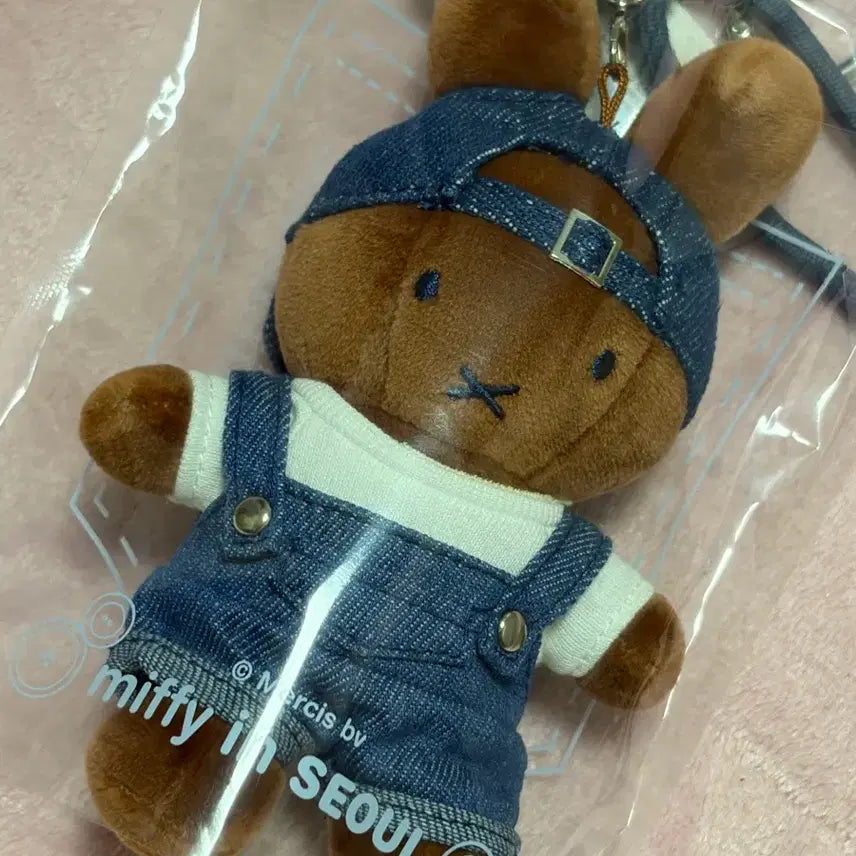 [BUNJANG] Miffy Melanie Denim Doll / 데님 미피 멜라니 인형 양도
