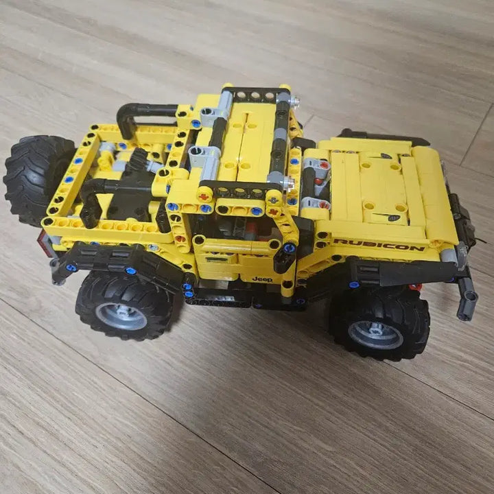 [BUNJANG] LEGO Technic Jeep Wrangler (42122) / 레고 테크닉 지프 랭글러(42122)