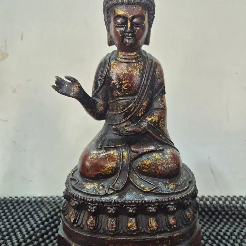 [BUNJANG] Antique Cast Iron Buddha Statue (Siddhartha Gautama) / 20년소장품  개금된 무쇠 석가모니불