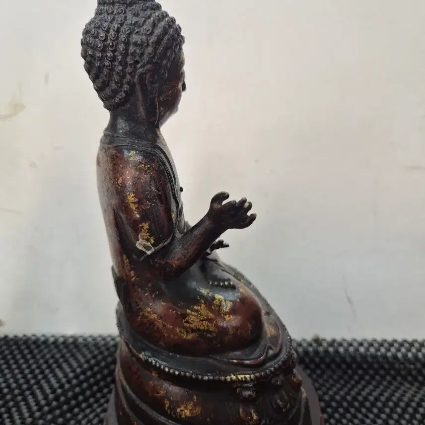 [BUNJANG] Antique Cast Iron Buddha Statue (Siddhartha Gautama) / 20년소장품  개금된 무쇠 석가모니불