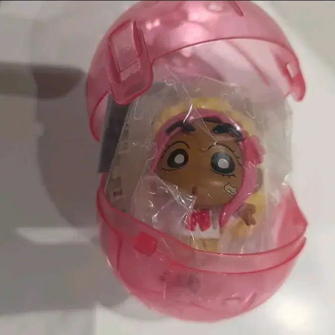 [BUNJANG] Crayon Shin-chan Gacha Gal Shin-chan Tanning Shin-chan Unsealed New Product / 짱구는못말려 가챠 갸루짱구 태닝짱구 미개봉 새상품