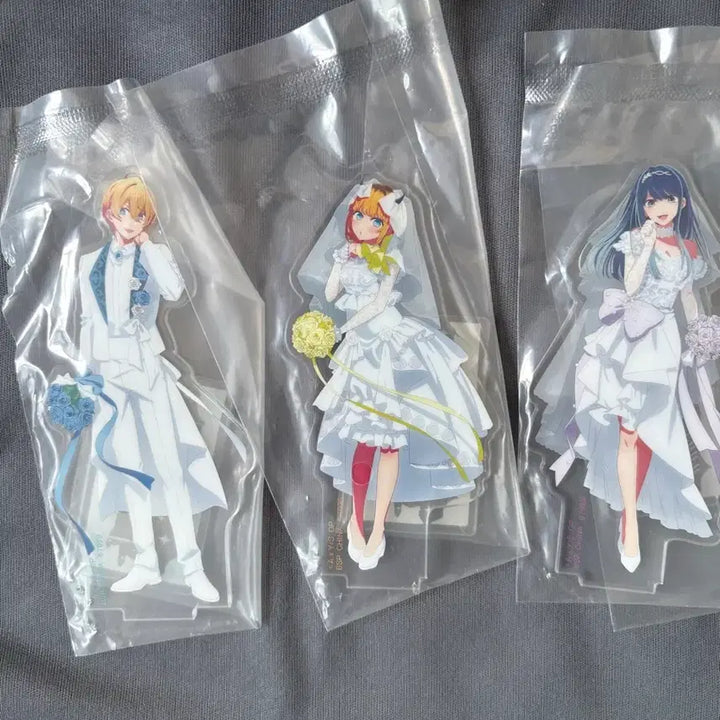 [BUNJANG] Oshi no Ko Wedding Acrylic Stand Set of 3 / 최애의 아이 웨딩 아크릴 스탠드 3종세트