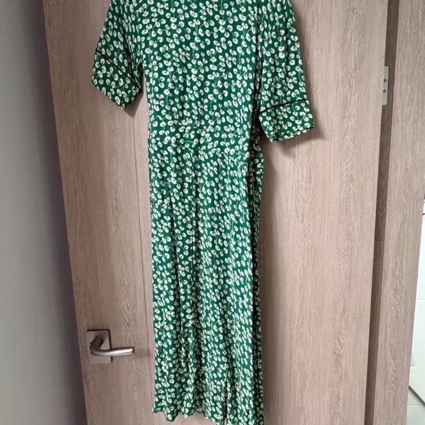 [BUNJANG] Flower Wrap Long Dress Green / 플라워 랩 롱 원피스 그린
