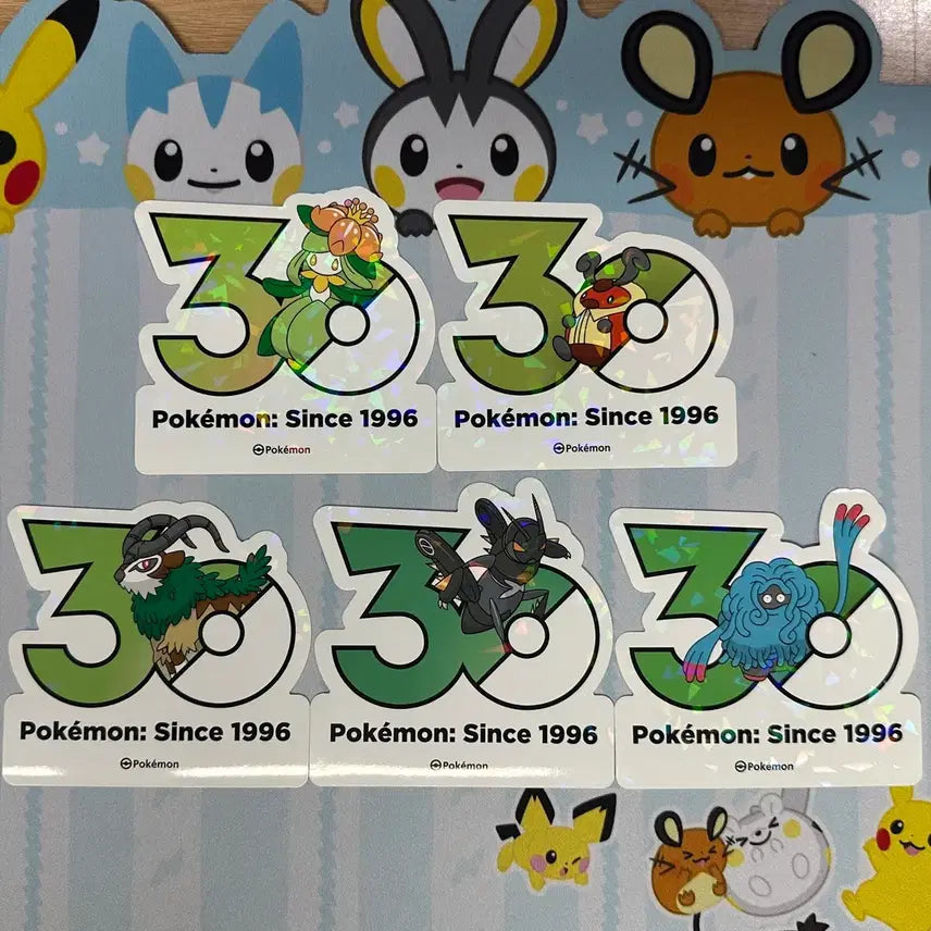 [BUNJANG] Pokemon 30th Anniversary Logo Sticker Set / [포켓몬 30주년 기념 로고 스티커]드레디어,귀뚤뚜기,고고트,덩쿠림보