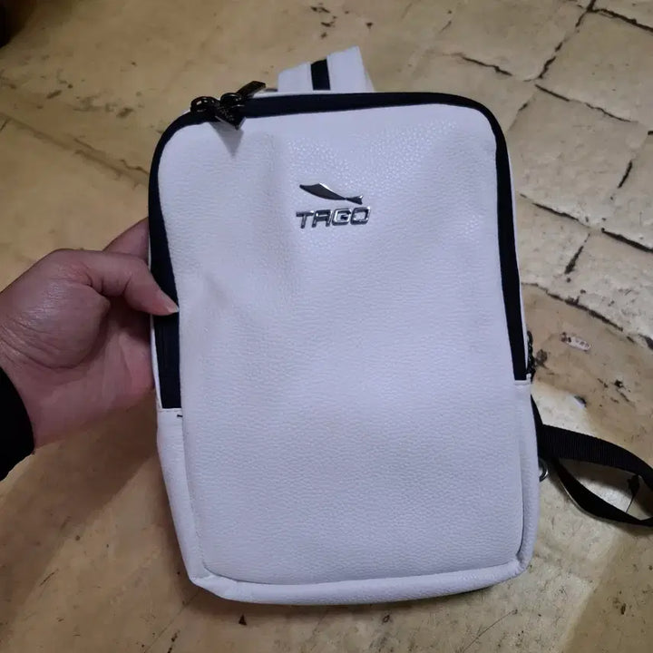 [BUNJANG] Tago TSB-113 Sling Bag/Backpack / 타고 TSB-113 슬링백/배낭 가방