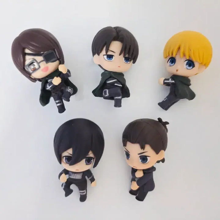 [BUNJANG] Attack on Titan Hug Coat Gacha Full Set (5 types) / 진격의거인 허그코트 가챠 5종 풀세트