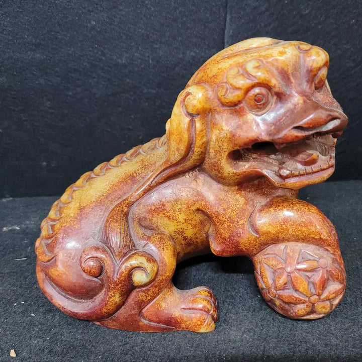[BUNJANG] Huazhenyu Stone Lion Statue - Symbol of Authority and Glory / (수원만물)권위와 영광을 상징하는 통옥 화전옥 사자상