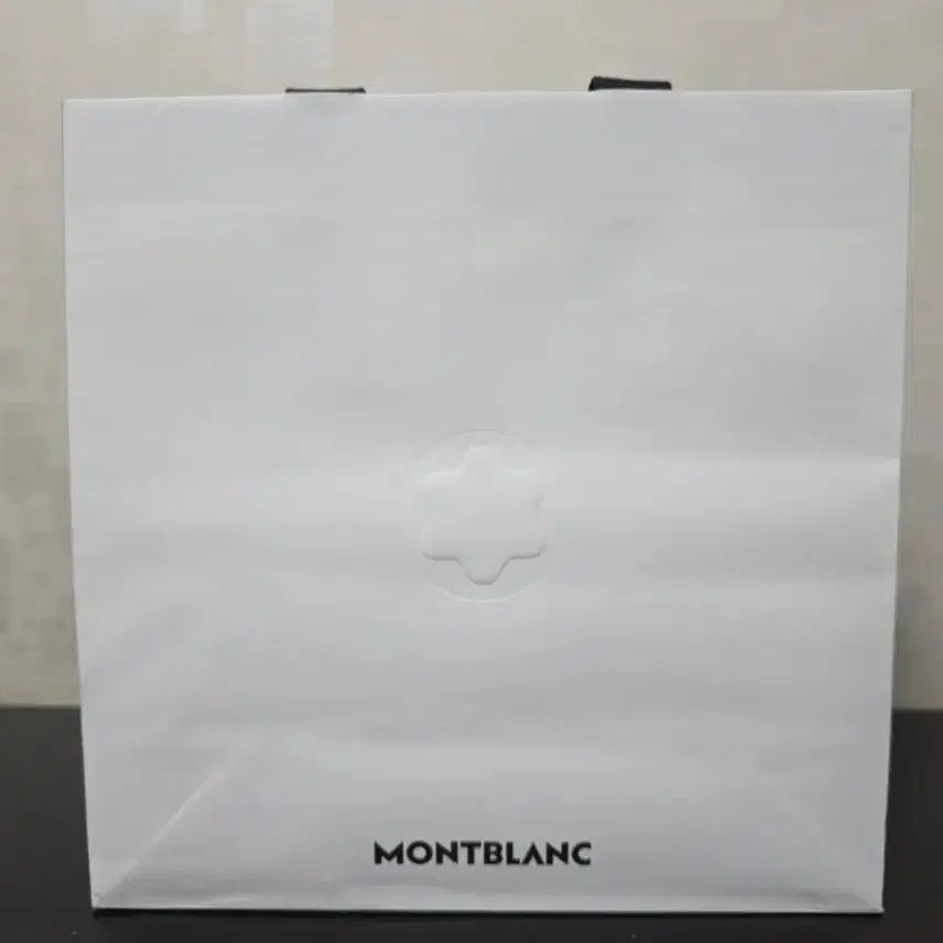 [BUNJANG] Montblanc Meisterstück Platinum Line Midsize Ballpoint Pen / 몽블랑 마이스터스튁 플래티넘 라인 미드사이즈 볼펜