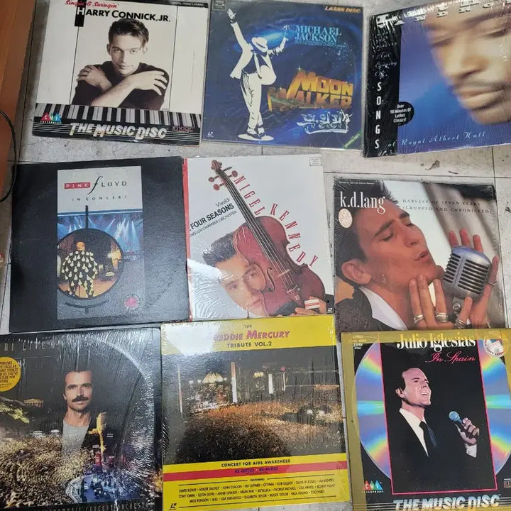 [BUNJANG] Music Laserdisc Bundle Set (35 discs) / 뮤직 레이저디스크 35장 일괄판매