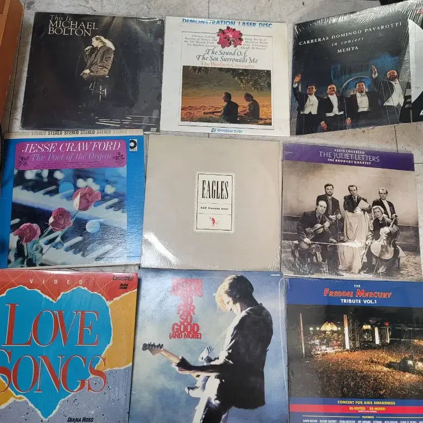 [BUNJANG] Music Laserdisc Bundle Set (35 discs) / 뮤직 레이저디스크 35장 일괄판매
