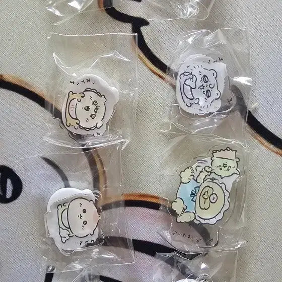 [BUNJANG] Kurimanju Momonga Acrylic Stand / 쿠리만쥬 모몽가 아크릴 합배송