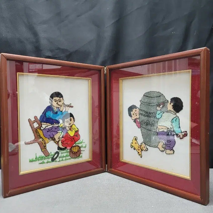 [BUNJANG] Traditional Embroidered Art (Set of 2) / 전통 자수 그림 2점
