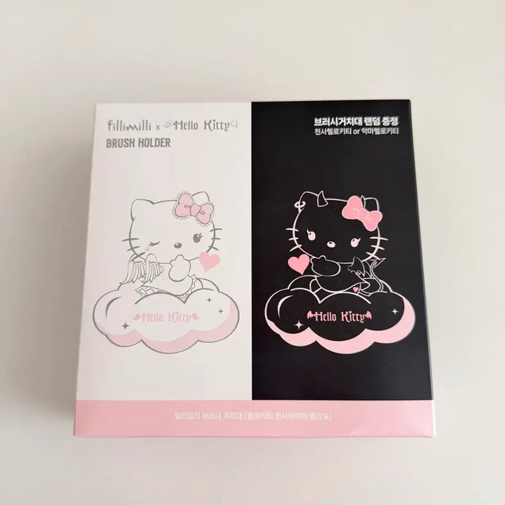 [BUNJANG] Hello Kitty Angel Acrylic Stand Brush Holder / 천사키티 헬로키티 천사 아크릴 스탠드 브러쉬거치대