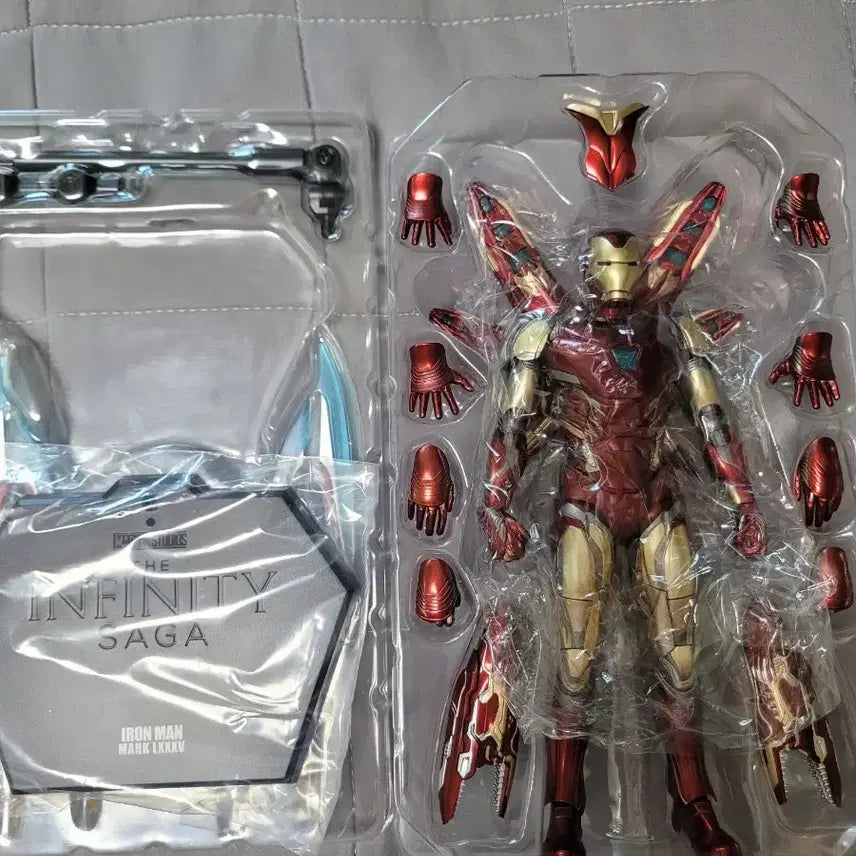 [BUNJANG] ThreeZero DLX Iron Man Mark 85 Action Figure / 쓰리제로 dlx 아이언맨 마크85 판매