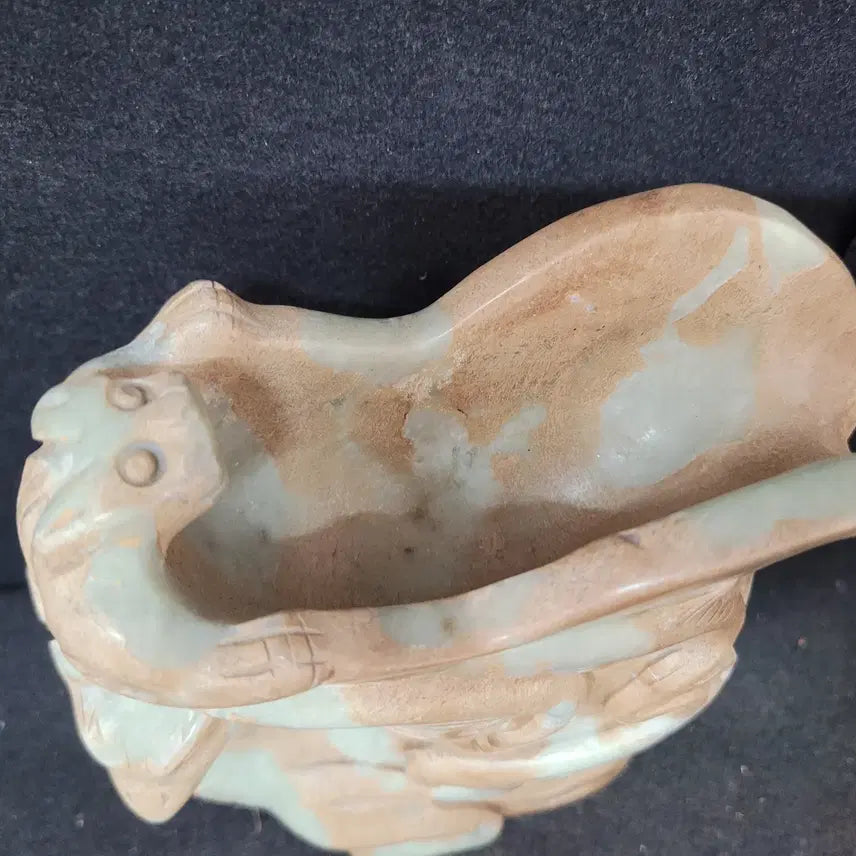 [BUNJANG] Excavated Huazhenyu Phoenix Sake Cup (Large) / (수원만물)큰 사이즌 출토 화전옥 봉황 술잔