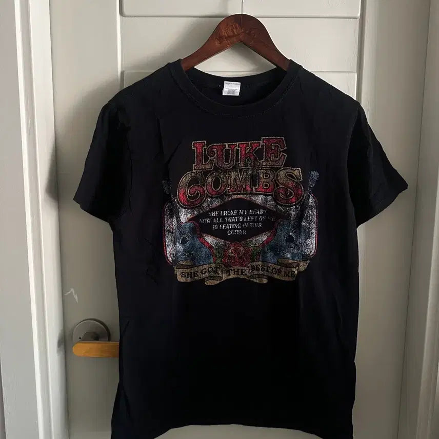 [BUNJANG] Luke Combs Graphic T-Shirt / Luke Combs 그래픽 티셔츠