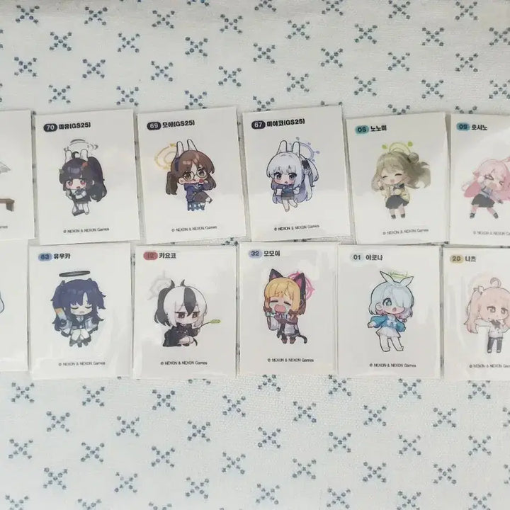 [BUNJANG] Blue Archive Ttibusil Set / 블루아카이브 띠부씰 모음 5