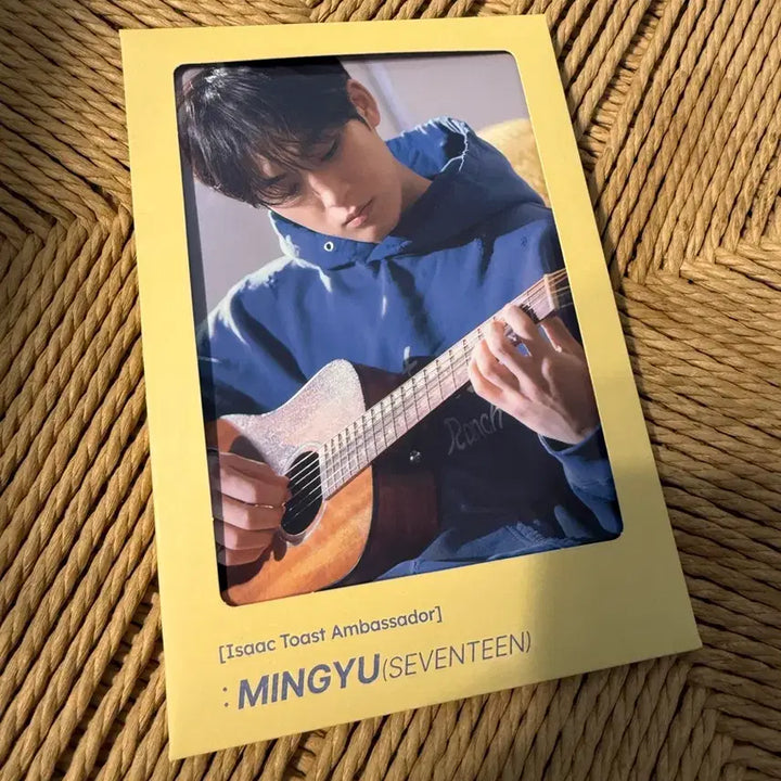 [BUNJANG] SEVENTEEN Mingyu Isaac Photofram / 세븐틴 민규 이삭 포토프레임 판매
