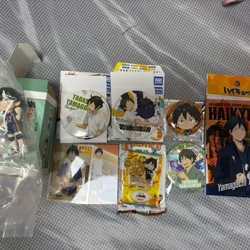 [BUNJANG] Haikyuu!! Yamaguchi Tadashi Set: Can Badge, PalVerse Mini Acrylic, Pop Mart Figure / 하이큐 야마구치 세트 캔뱃지 팔버스 미니아크릴 팝마트 피규어