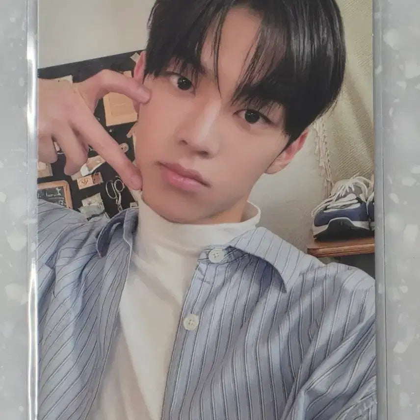 [BUNJANG] TWS Last Bell Dokyeom Photocard / TWS 투어스 Last Bell 공방 도훈 포카