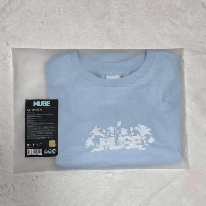 [BUNJANG] Jimin Muse Short Sleeve T-Shirt (Size M, Light Blue) / M사이즈) 지민 뮤즈 반팔 티셔츠 LB_M 새상품 라이트 블루