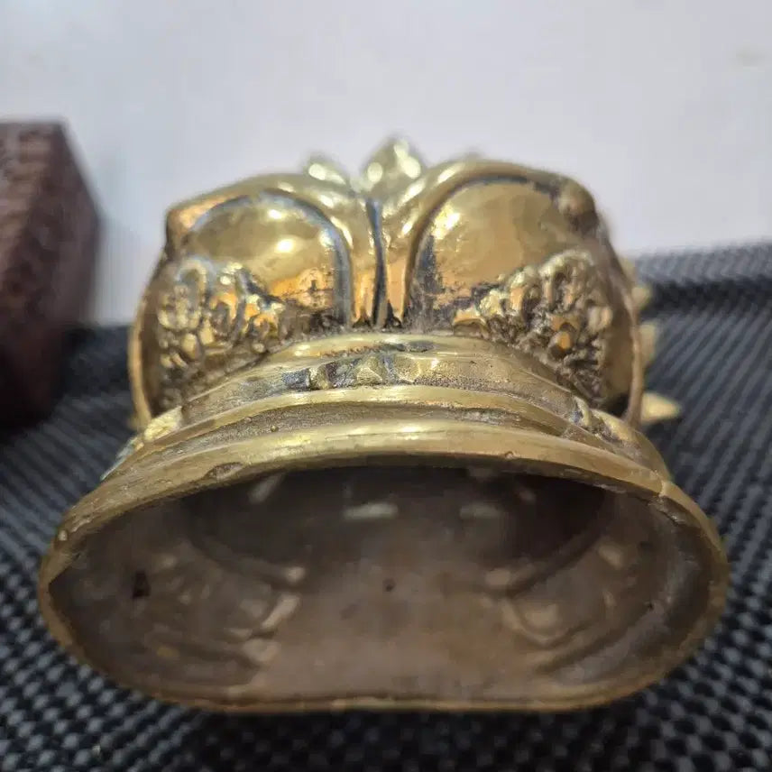 [BUNJANG] Brass Statue of Sakyamuni Buddha / 광배 석가모니불상 소장품 황동