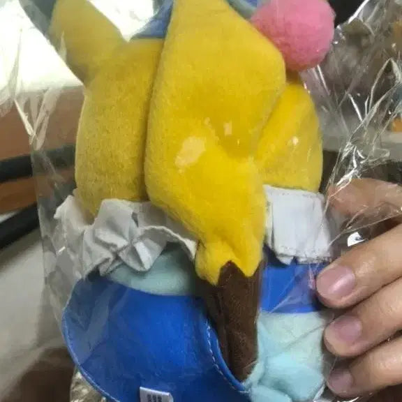 [BUNJANG] 2005 Limited Edition Clown Pikachu Plush Doll / 2005 극장판 한정 삐에로 피카츄 봉제인형