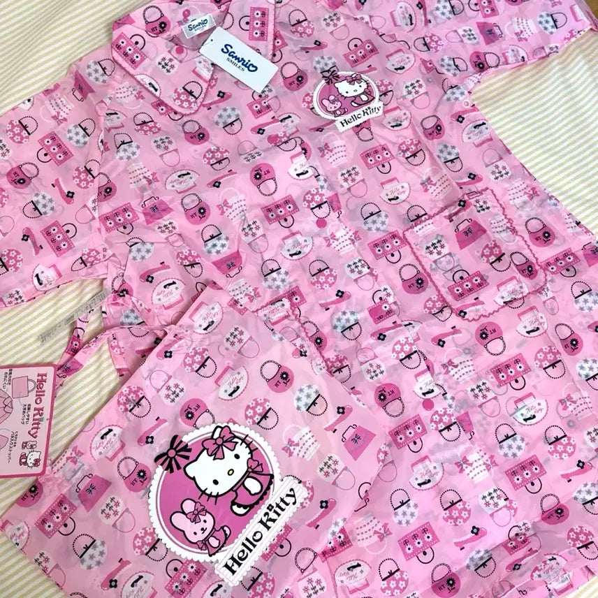 [BUNJANG] Sanrio 2007 Hello Kitty Raincoat Set / 2007 헬로 키티 우비 가방 파우치 -!!!