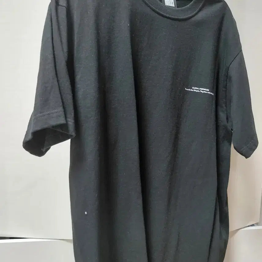 [BUNJANG] NMIXX FE304 T-Shirt / 엔믹스 fe304 티셔츠 판매합니다