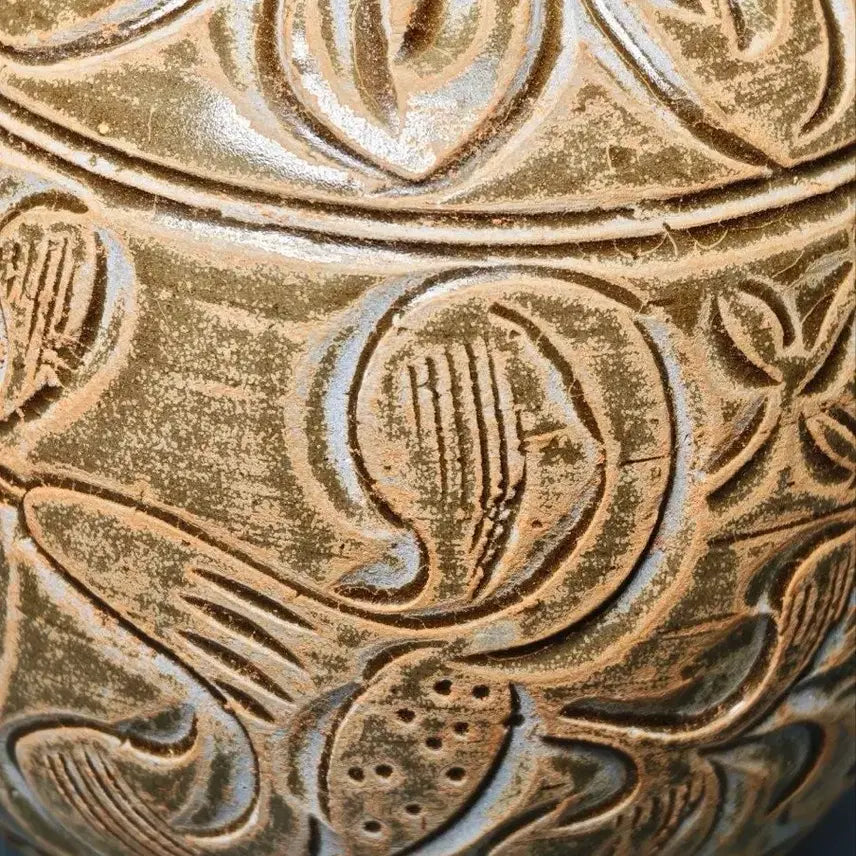 [BUNJANG] Joseon Dynasty Brown Glaze Incised Floral Twin-handled Vase / 월주요 갈색유 음각 화문 쌍이호로병 호리병