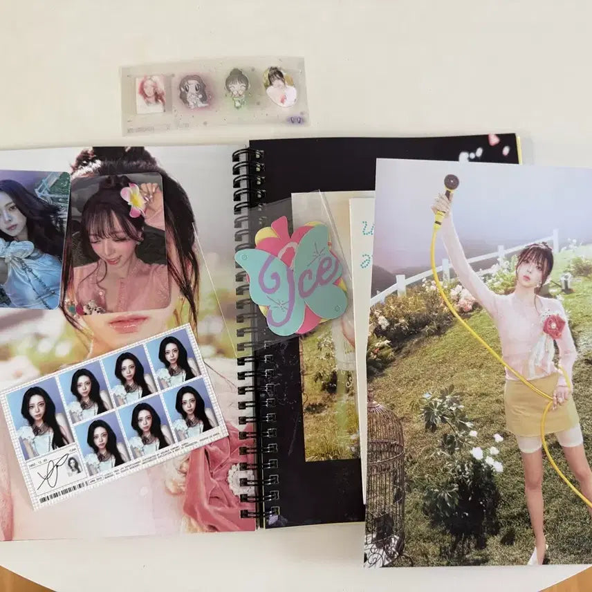 [BUNJANG] Yuna ITZY Cheshire Album Signed / 유나 아이스크림 친필사인 앨범