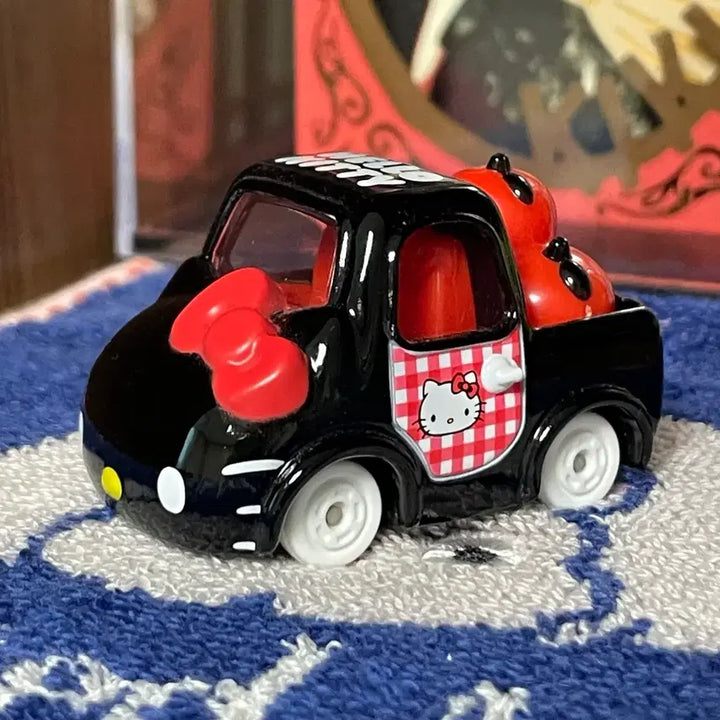 [BUNJANG] Sanrio Hello Kitty Tomica 50th Anniversary Black Mini Car / 헬로키티 키티 토미카 미니카 블랙 타카라토미 50주년
