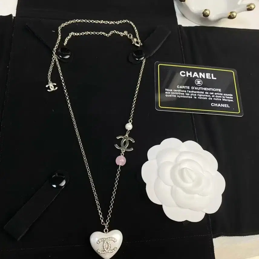 [BUNJANG] Chanel Heart Pearl Necklace / 샤넬 하트 진주 목걸이