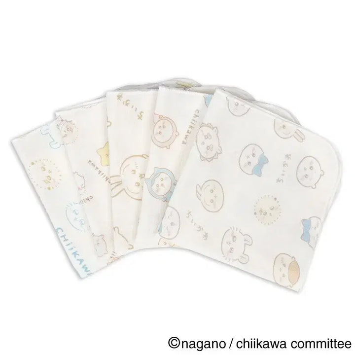 [BUNJANG] Chiikawa x Akachan Honpo Collaboration Gauze Handkerchiefs (5-Piece Set) / 치이카와 *아카짱혼포 콜라보 거즈 손수건 5매 세트