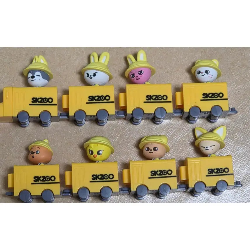 [BUNJANG] Stray Kids SKZOO Train Set Gacha / 스키주 SKZOO 기차 세트 반다이 가챠