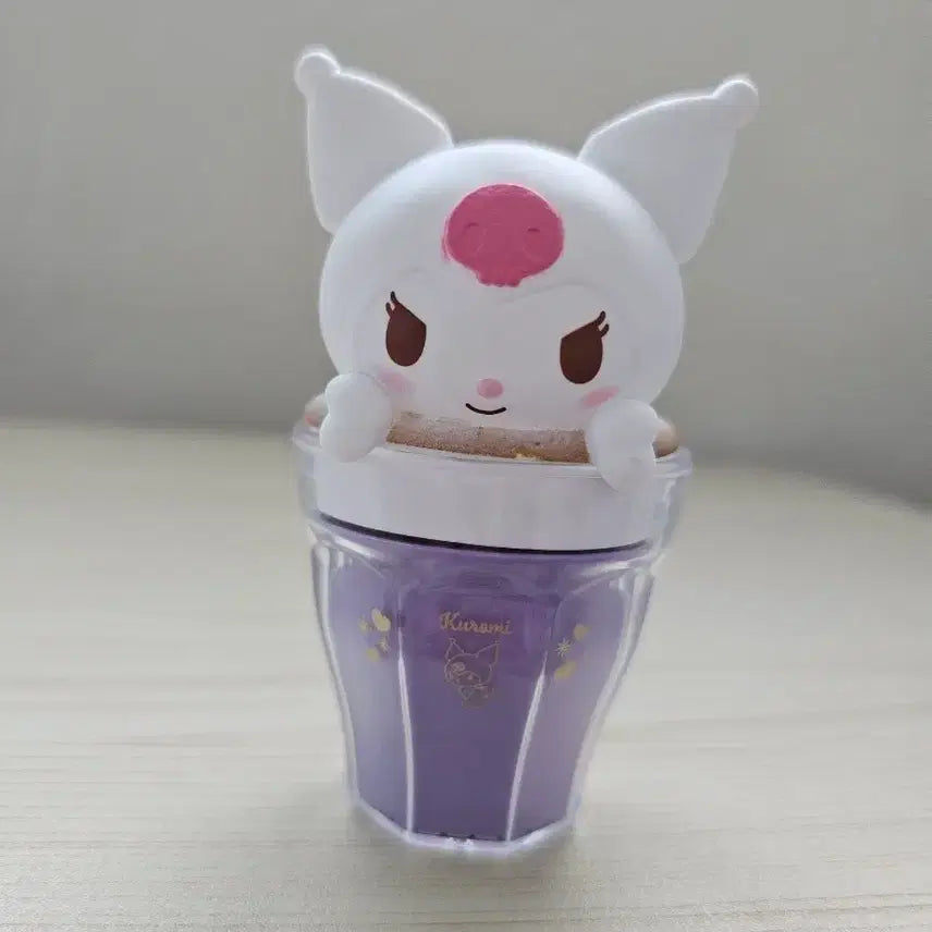 [BUNJANG] Sanrio Kuromi Latte Art Case Figure / 쿠로미 캬라떼아트 케이스 피규어 산리오