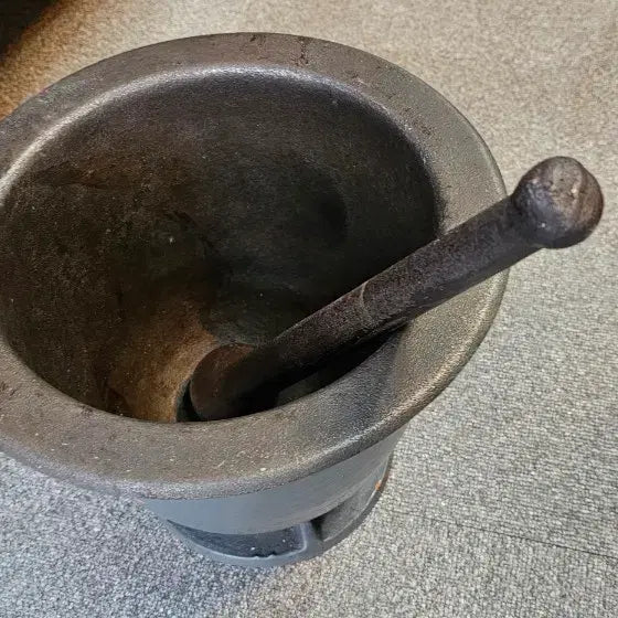 [BUNJANG] Vintage Cast Iron Mortar and Pestle Set / 옛. 무쇠절구.   높25.   사진참고
