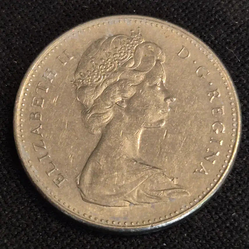 [BUNJANG] 1975 Canada 5 Cent Coin / 1975년 캐나다 5센트 동전 [EP. 2889]
