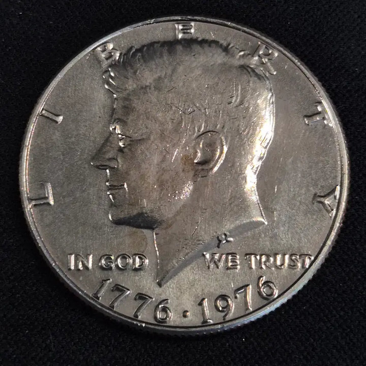 [BUNJANG] United States Bicentennial Kennedy Half Dollar Coin / 미국 독립 200주년  케네디 하프 달러 [EP. 2894]