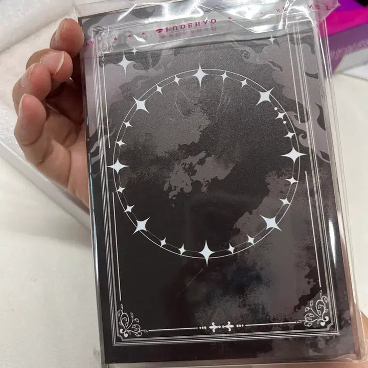 [BUNJANG] Demon Slayer Acrylic Standee Display / 귀멸의칼날 굿즈 아크릴수정제품 진열품 젠이츠