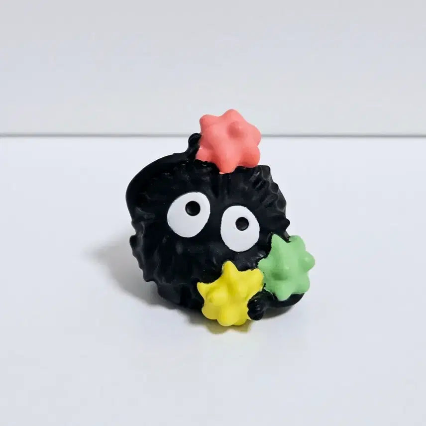 [BUNJANG] Studio Ghibli Spirited Away Soot Sprite Finger Puppet / 지브리  센과 치히로의 행방불명 스스와타리 먼지 손가락 인형
