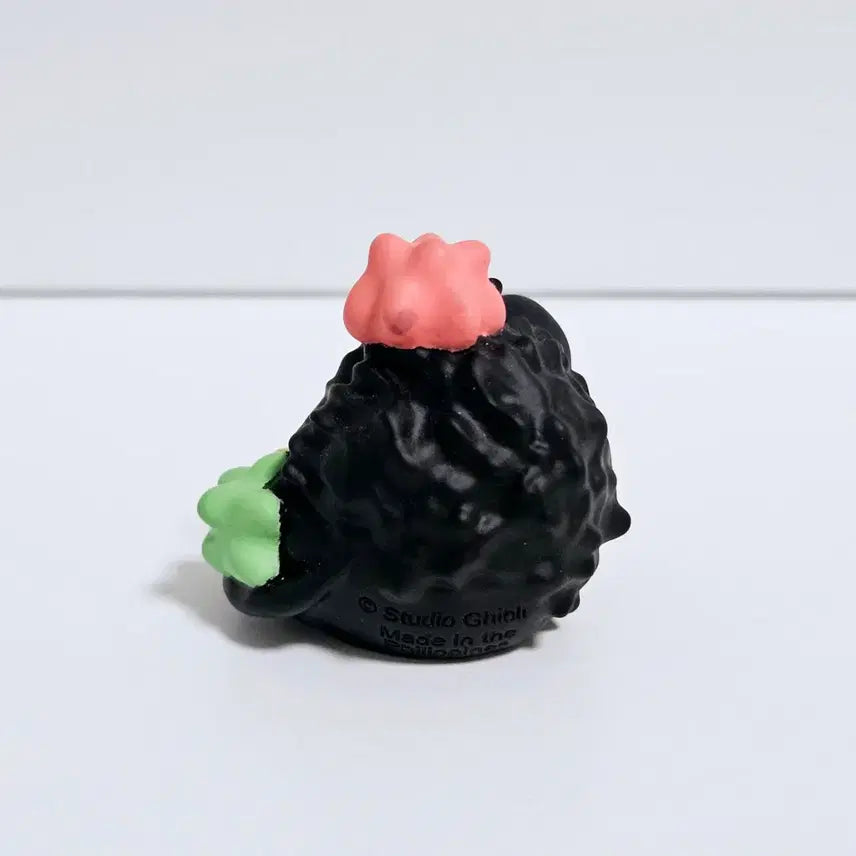 [BUNJANG] Studio Ghibli Spirited Away Soot Sprite Finger Puppet / 지브리  센과 치히로의 행방불명 스스와타리 먼지 손가락 인형